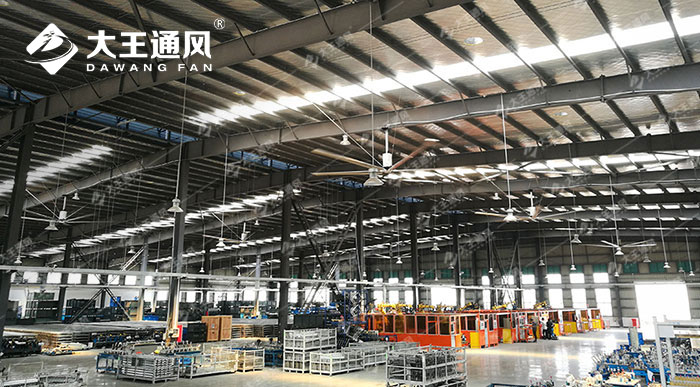 工業(yè)吊扇和落地扇哪個(gè)更合適車間使用呢？